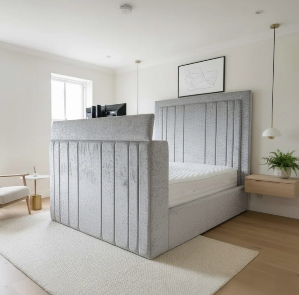 Lona TV Bed